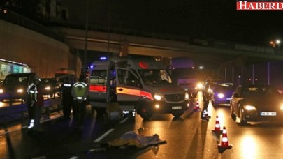 Küçükçekmecede Motosiklet Devrildi: 1 Ölü, 1 Yaralı