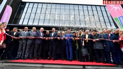 İSTANBUL, MODERN VE ÇAĞDAŞ KÜLTÜR MERKEZİNE KAVUŞTU