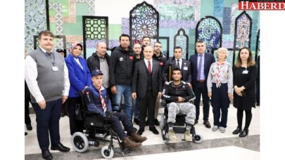 Denize atılan oltalar akülü sandalye olarak geri döndü