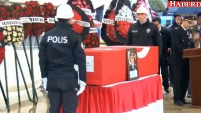 Şehit Emniyet Müdürü Altuğ Verdi için Rizede tören