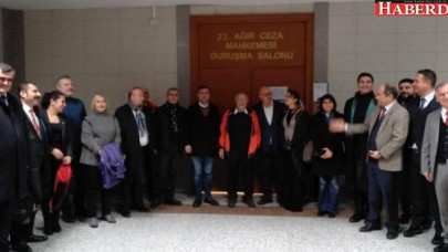 CHPliler Eren Erdem için adliyede