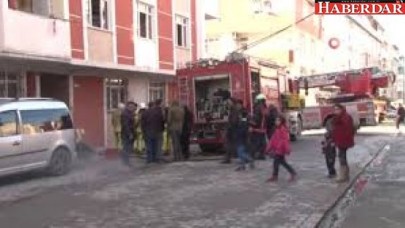 Esenyurtta 5 Katlı Apartmanın Deposunda Yangın