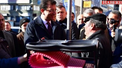 Ekrem İmamoğlu hurdacı vatandaşla İngilizce konuştu