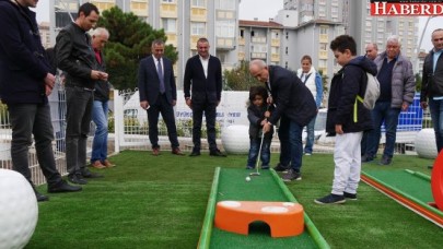 Büyük Atatürk Parkı’nda mini golf keyfi