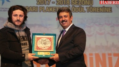 AMATÖR KULÜPLER VE SPORCULAR ÖDÜLLENDİRİLDİ