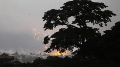 Fransa Fildişi Sahili'ni vurdu!