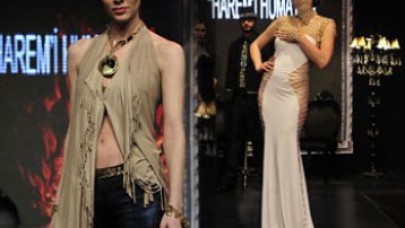 Görkemli Defile Göz Kamaştırdı