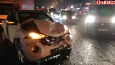 Ters Yöne Giren Araç Trafiği Birbirine Kattı