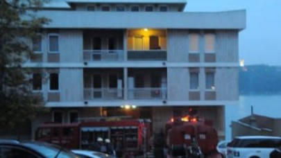 Tarihi yalıda yangın