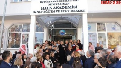 Büyükçekmecede Eski Belediye Binası Halk Akademisi Oldu