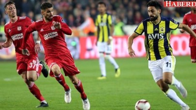 Sivassporun Bineceği Uçağa Yıldırım Düştü