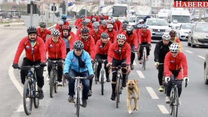 100 bisikletli Çanakkale ruhuyla 330 kilometre pedal çevirecek