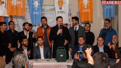 Sağlam adımlarla geleceğe yürüyoruz