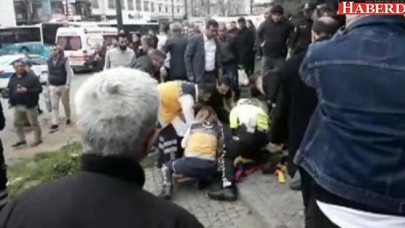 Özel halk otobüsü yayalara ve araçlara çarptı: Çok sayıda yaralı var