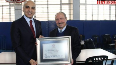 BAŞKAN KERİMOĞLU, MAZBATASINI ALDI