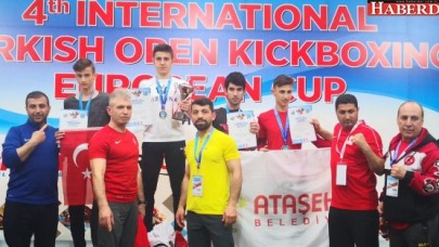 Avrupa Kick Boks Şampiyonları Büyükçekmece’den çıktı