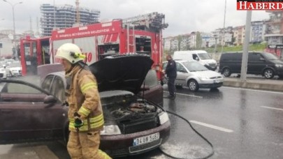 E-5te Yanan Araca Bakmak İsterken Kazaya Neden Oldu