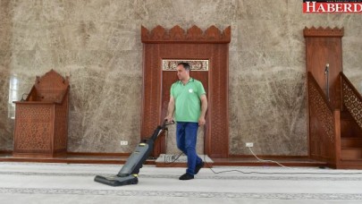 İbadethaneler Ramazana hazır