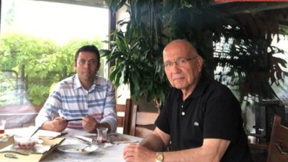 Ahmet Hakanı eski patronuna bir sorduk bin işittik...!