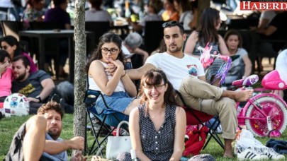 Sahiller doldu taştı