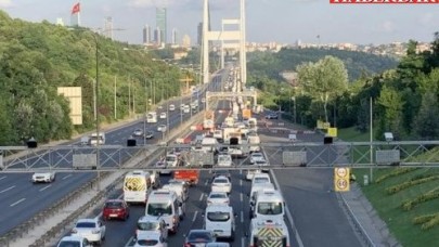 FSMde 4 şerit kapatıldı, trafik sıkıştı