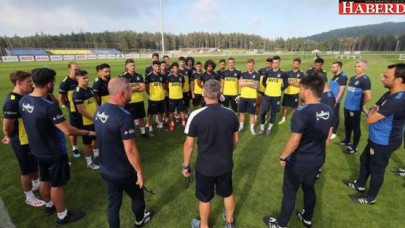 Fenerbahçe transfer bombalarını patlatıyor! 4 yıldız için geri sayım