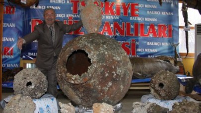 AĞLARA TARİH TAKILDI!