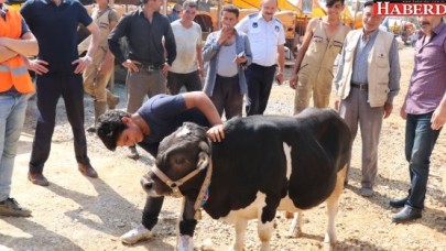 Cüce tosun Paşa ilgi odağı oldu
