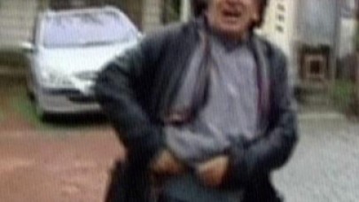 Bedri Baykam'a bıçakla saldırı!