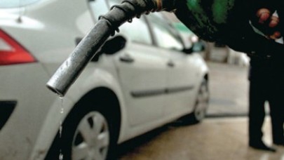 Flaş! Benzine zam geldi