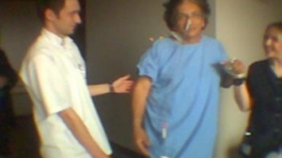 Baykam'ın hastaneden ilk fotoğrafı