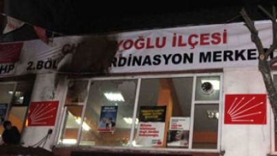 CHP seçim bürosuna molotoflu saldırı