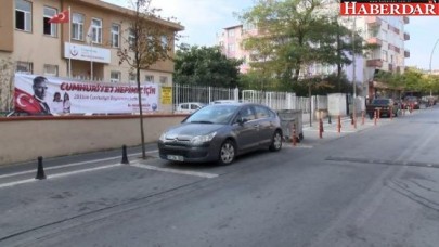 Minibüs altında can verdi