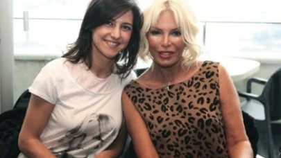 Süperstarlıktan sıkıldı 'hazır' giydirecek!