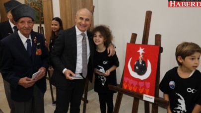 Hayallerindeki Atatürk’ü çizdiler