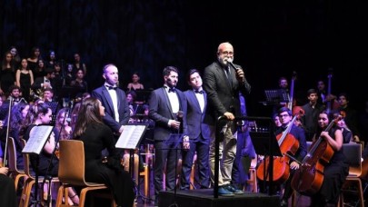 Belediye gençlere destek vermeli