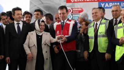 Dünya durur ama İstanbul durmaz!