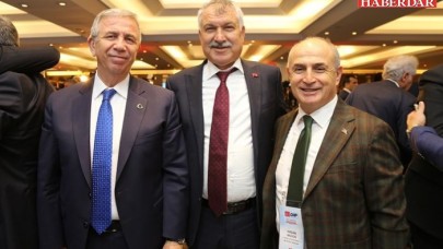 Başkan Akgün turizm zirvesine katıldı