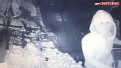 Standıyla birlikte çaldılar