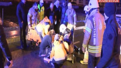 Beylikdüzünde yangına müdahale eden itfaiye erine otomobil çarptı