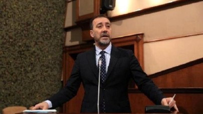 Başkan Yılmaz: Sarı-kırmızı taksi kaosunu ortadan kaldıralım