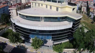 Avcılar’a ‘Güçlü ve Yeşil’ Belediye Binası Geliyor