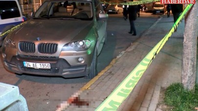 Beylikdüzünde otomobildeki kişiye kurşun yağmuru