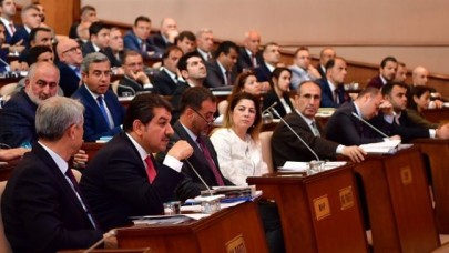 İSTANBULLU KİME İNANSIN!