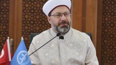 Diyanet İşleri Başkanı Erbaş: Cami ve mescitlerde cemaatle namaza ara verildi
