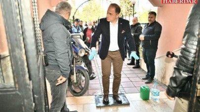 BEYLİKDÜZÜNÜN 5 BİN APARTMANINA DEZENFEKTAN PASPAS 