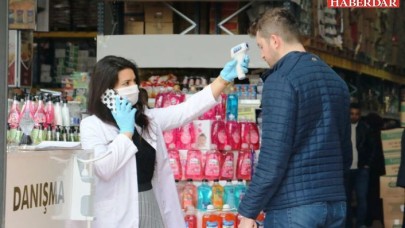 Ateşini ölçtürmeyen markete giremiyor