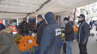 BELEDİYE ZABITASINDAN PAZARLARDA SIKI DENETİM