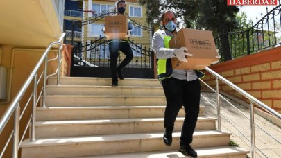 ​​​​​​​İBB’DEN İHTİYAÇ SAHİPLERİNE BİN 200 YARDIM KOLİSİ
