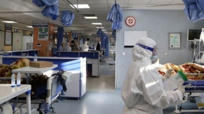 İkinci dalga başladı dedi ve uyardı: Çok ciddi hasta sayıları görmek üzereyiz